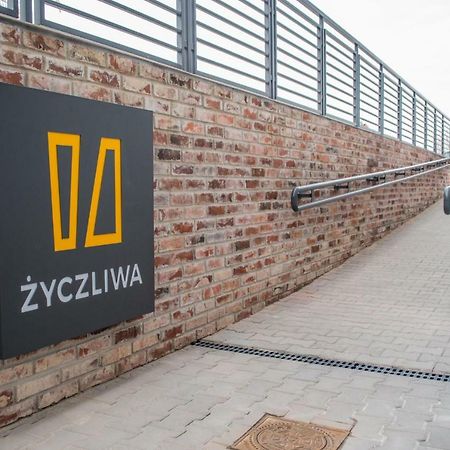 Zyczliwa Centrum Konferencyjno-Sportowe فروتسواف المظهر الخارجي الصورة